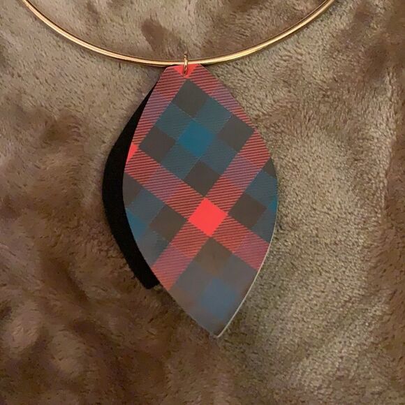 Reversible Plaid Necklace and Earring set - Picture 7 of 13